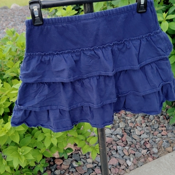 Mini Boden Navy triple ruffle sweatshirt skirt 11-12yrs - Picture 6 of 6
